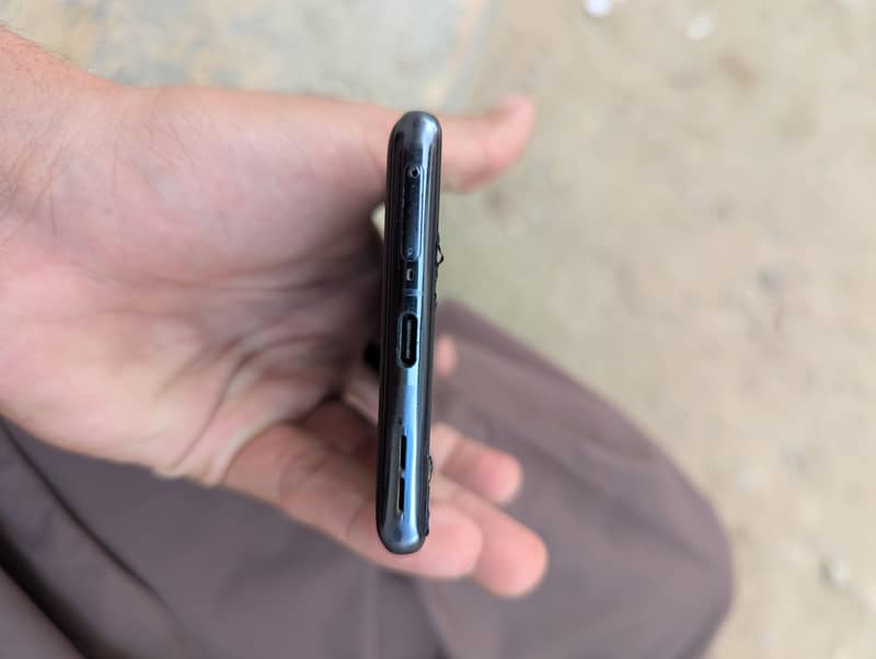 One Plus 11 4