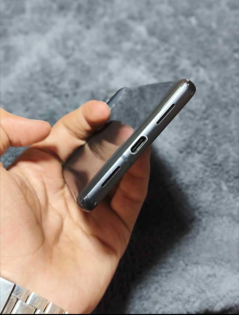 Google Pixel 7 5