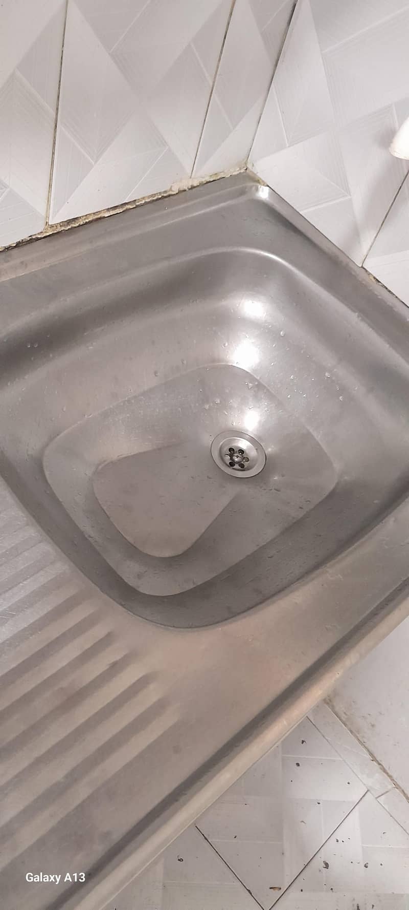 kitchen sink 0