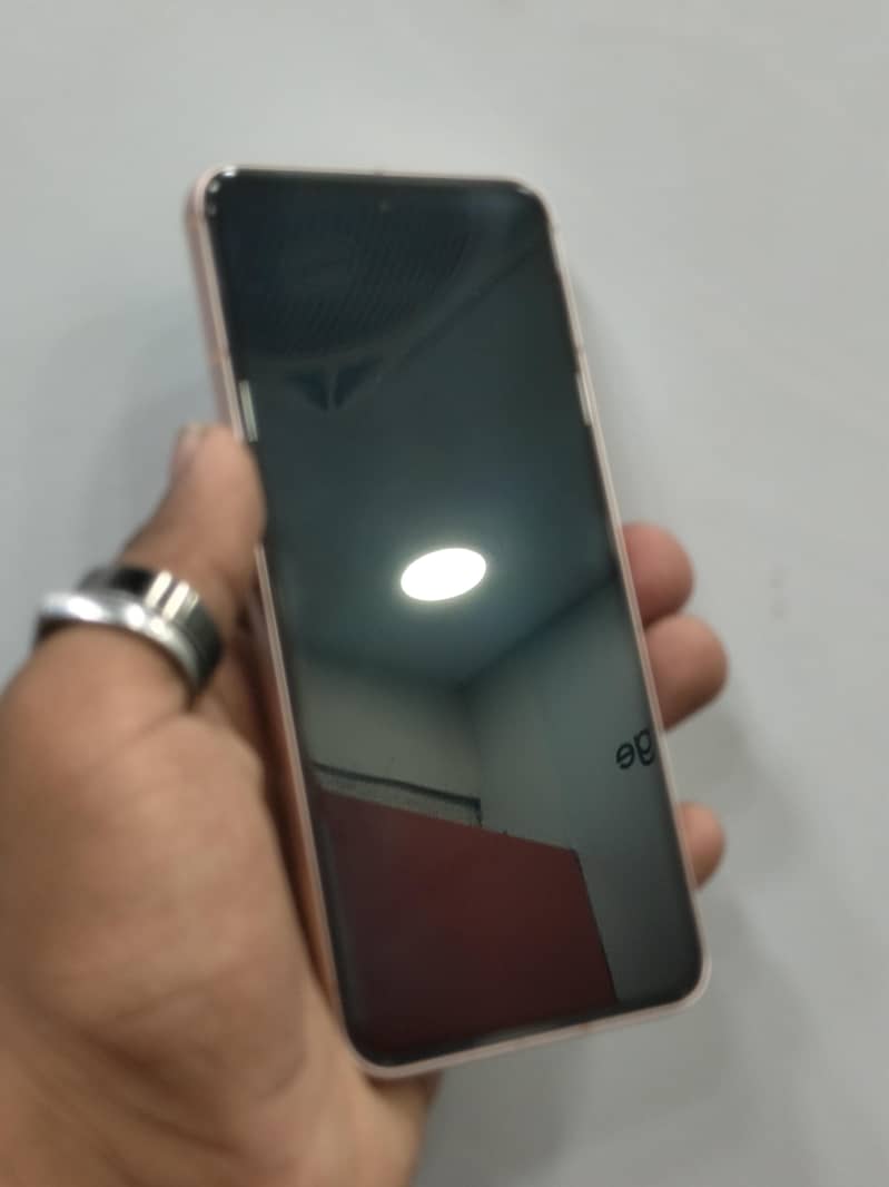 PIXEL 8 3