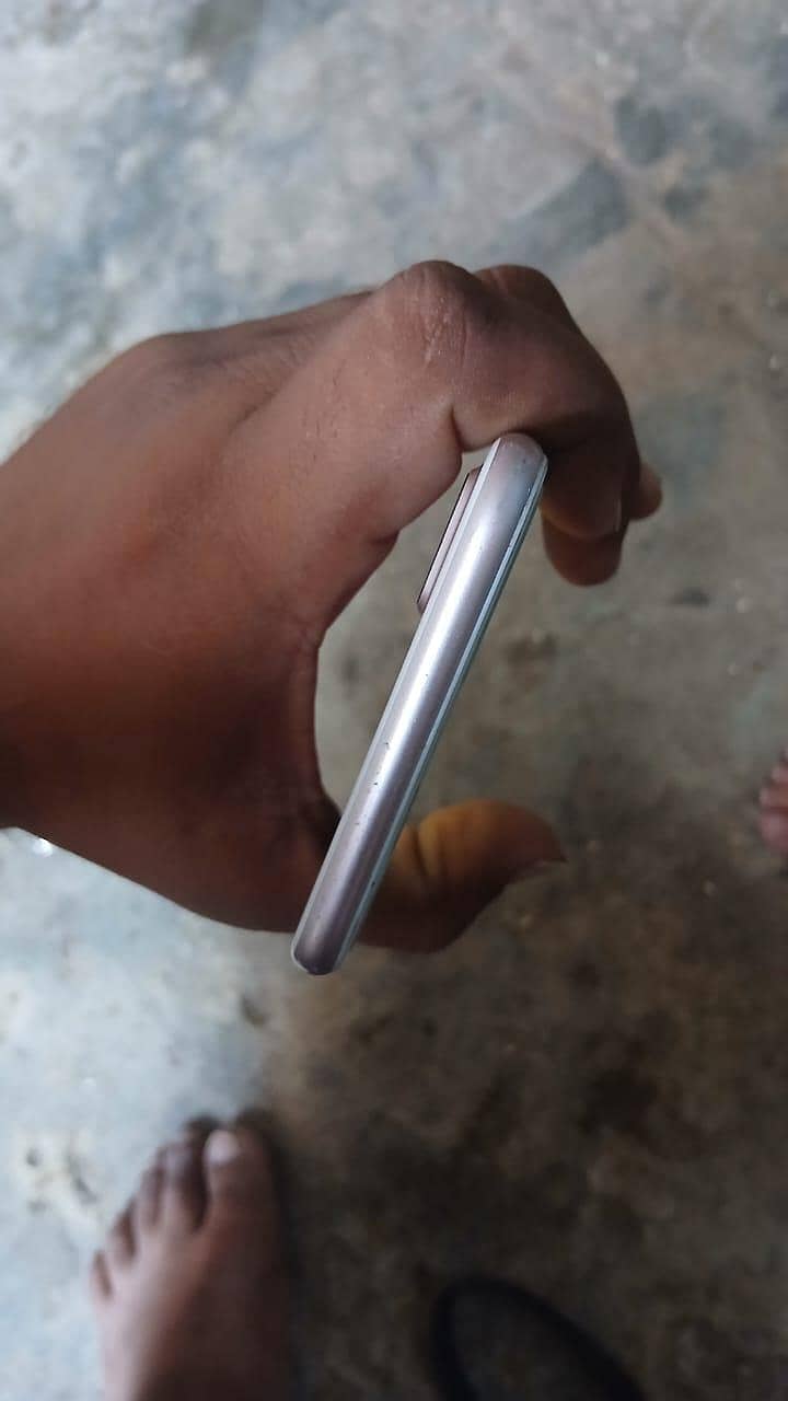 Apple iPhone 7 Plus 6