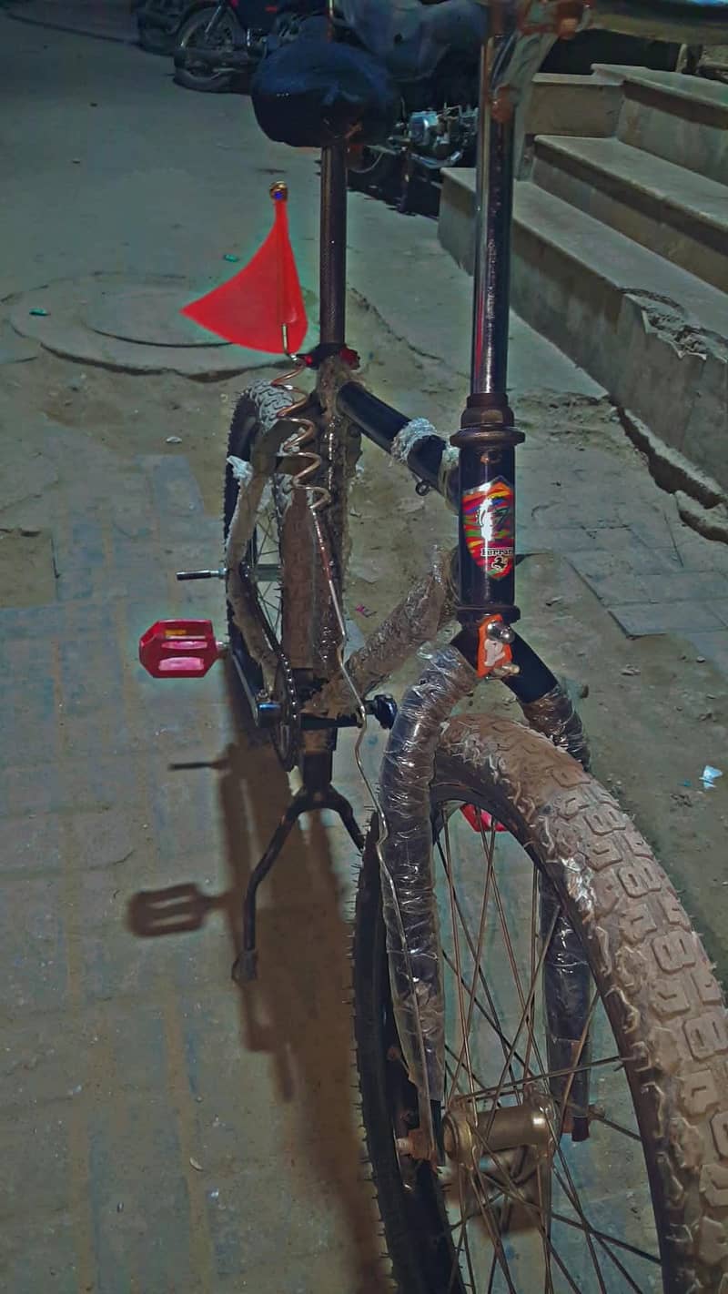 BLACK cycle 6