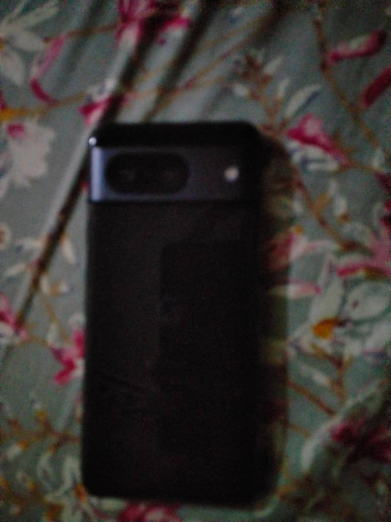 Google Pixel 8 4