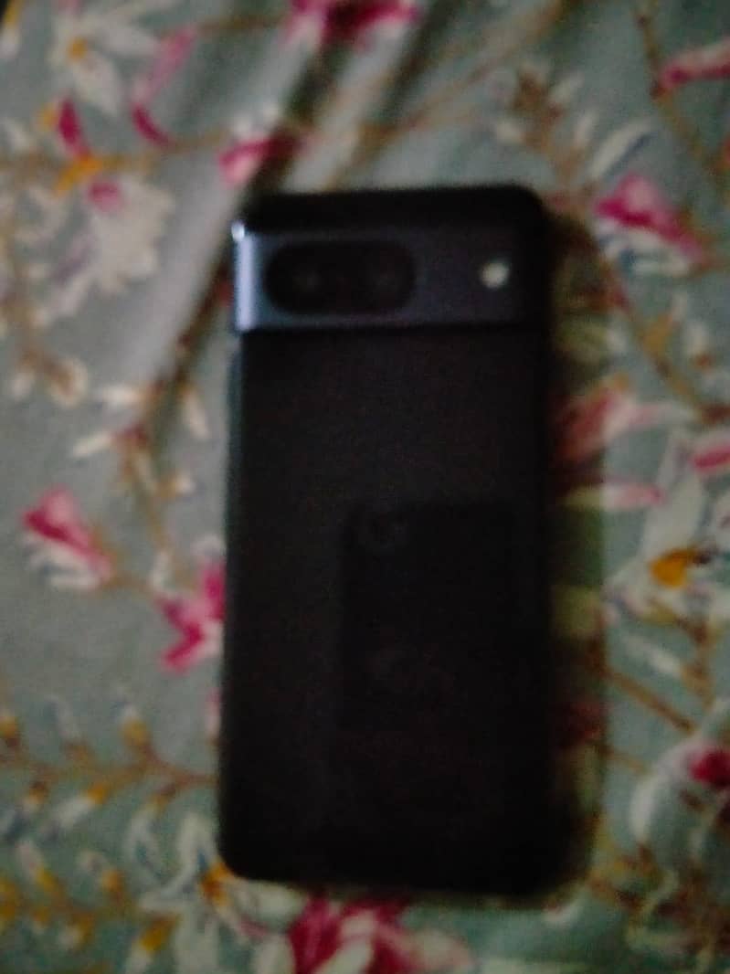 Google Pixel 8 5