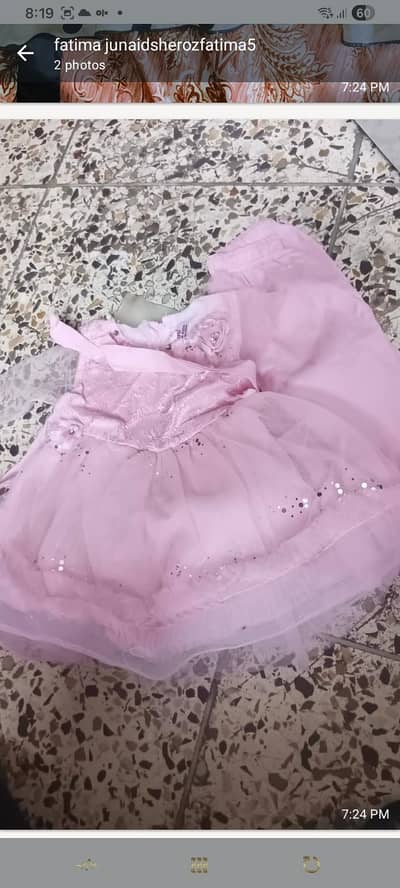 2 baby girl frocks for 1 to 1.5 year 10/10.    Rs 1500 for botƙ
