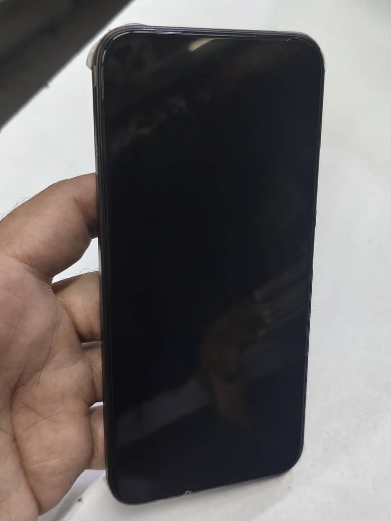 OPPO A6s 1