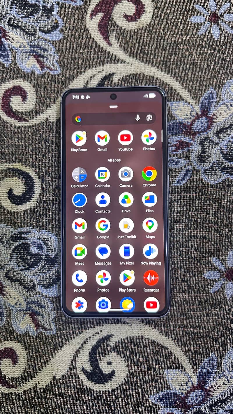 Google Pixel 8 4