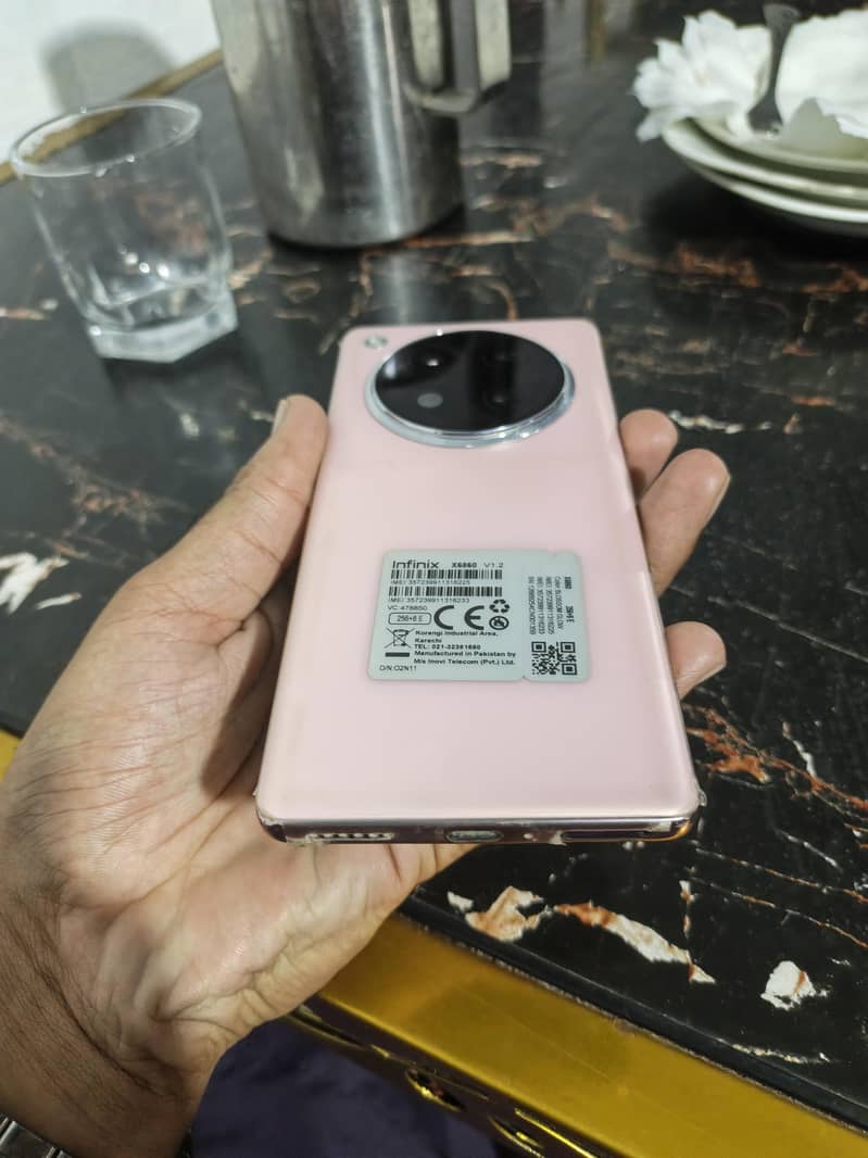 Infinix Zero 40 0