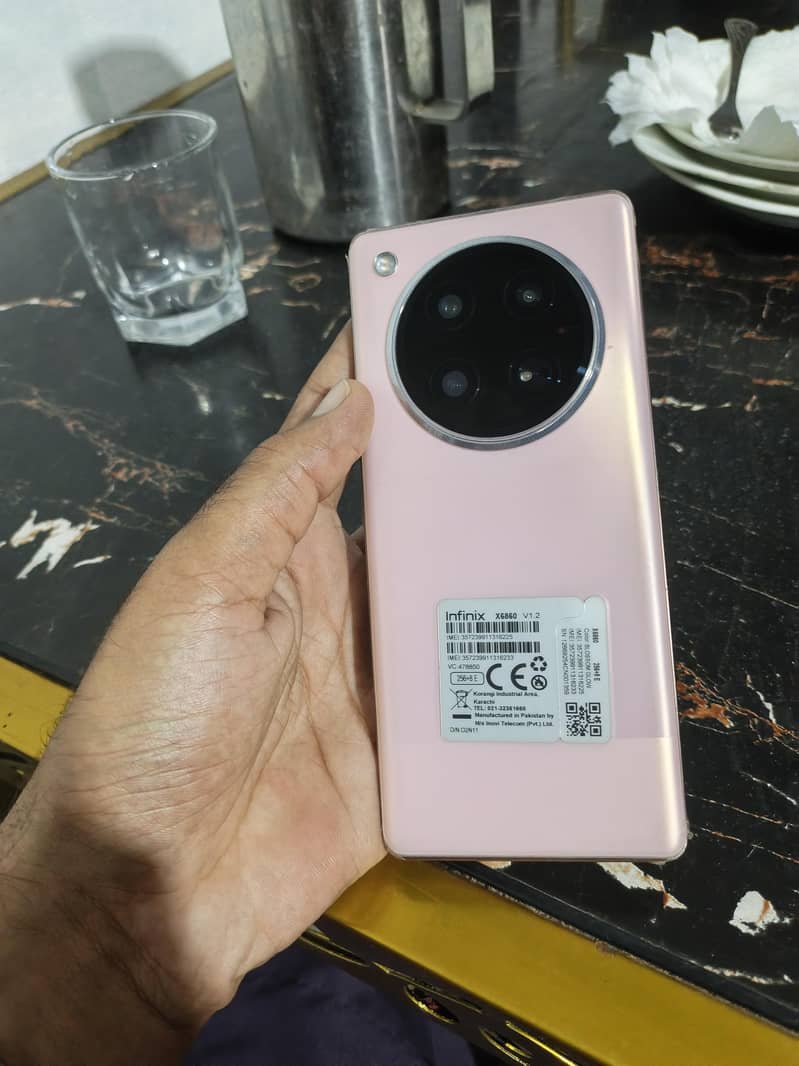 Infinix Zero 40 1