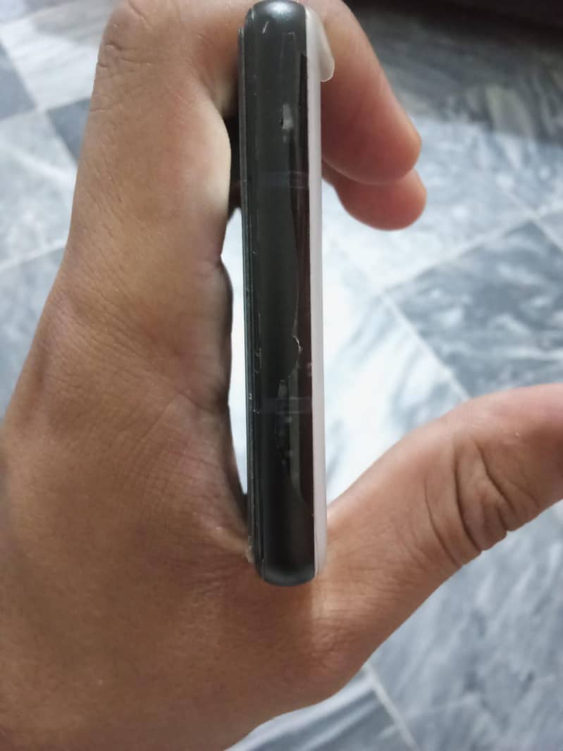 google pixel 6a 4