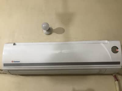 Dawlance split ac for sell, used in home , good condition