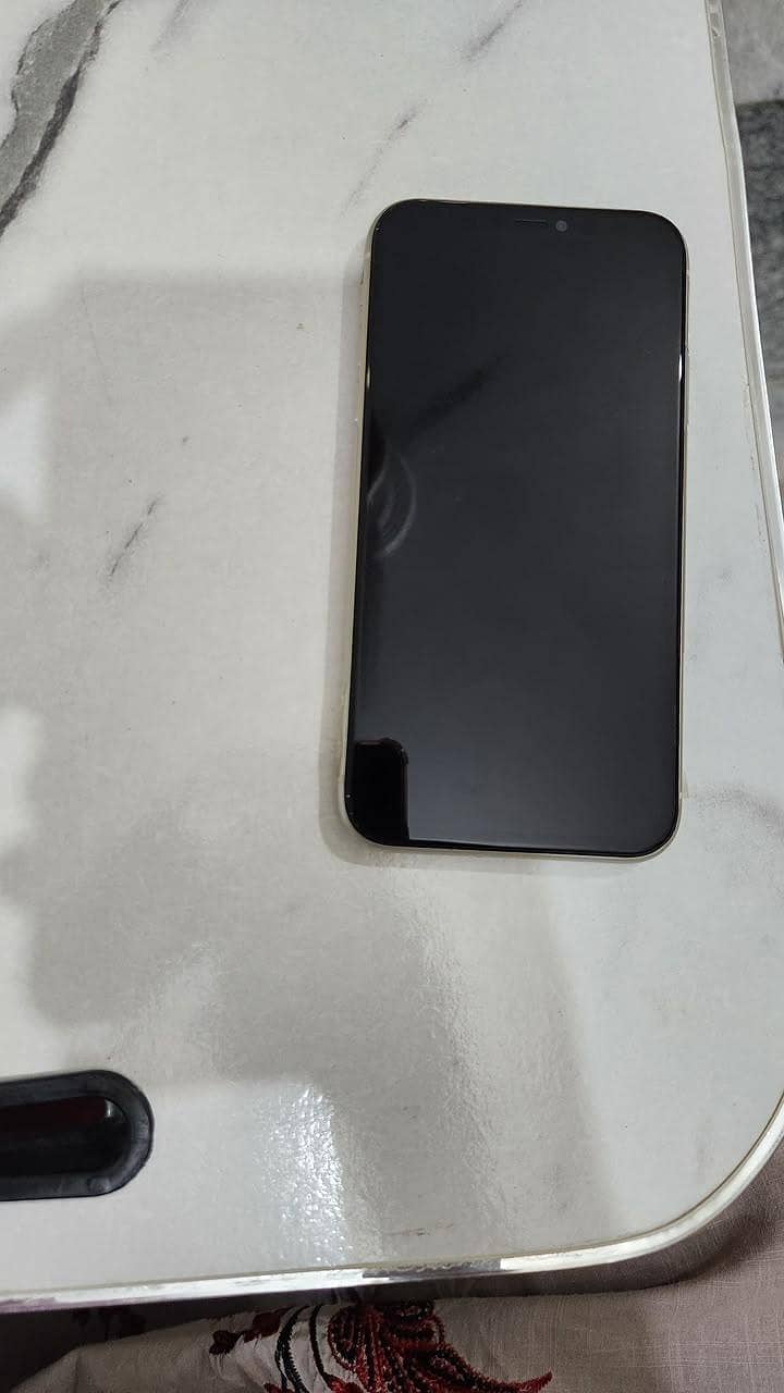 Apple iPhone 11 2