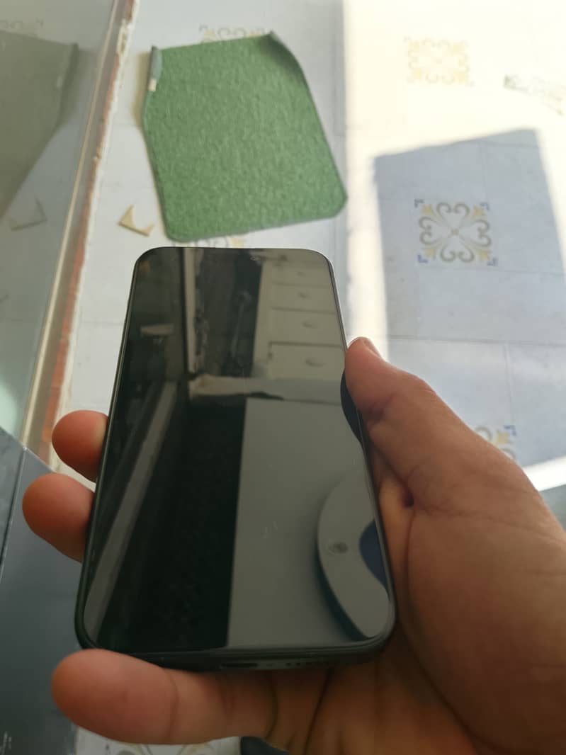 Apple iPhone 15 Pro Max 11