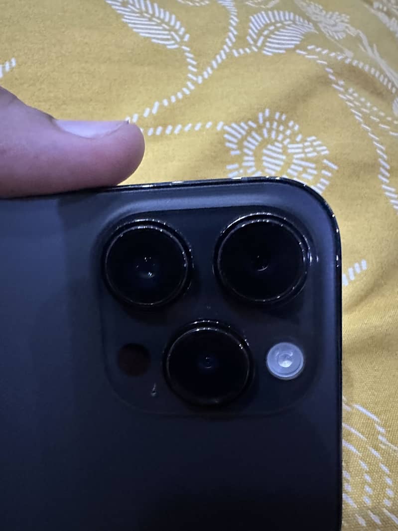 Apple iPhone 14 Pro Max 7