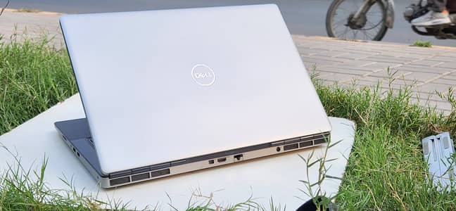 Dell precision 7760 17 core i7 11th gen H processor 4gb Nvidia Card