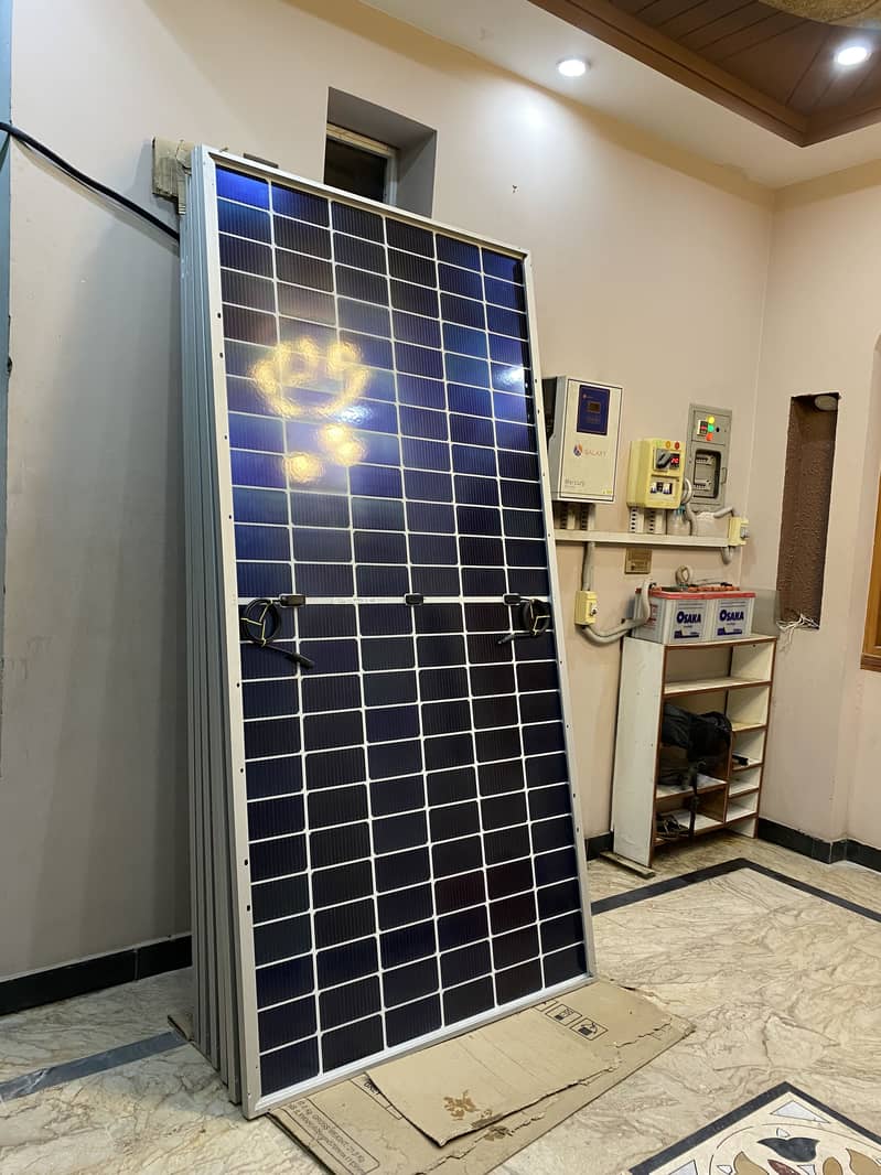 6 JA Solar 590W Mono Crystalline Solar Panel – Excellent Condition ...