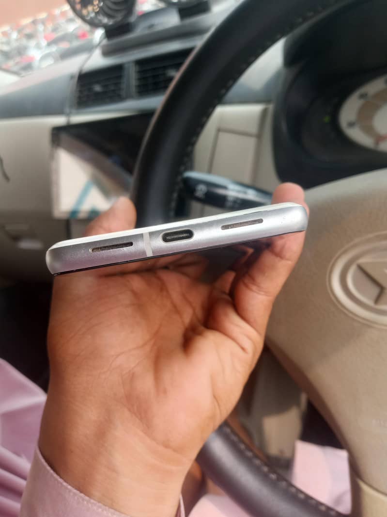 Google Pixel 7 2