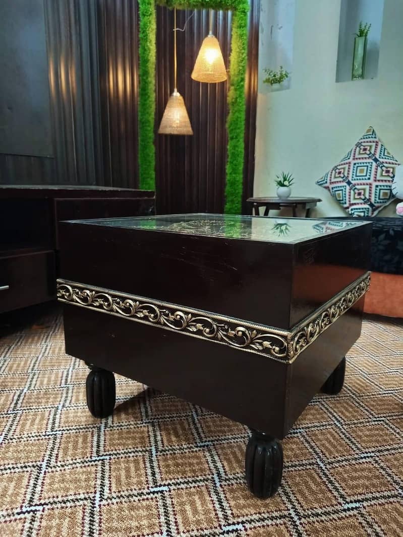 Brand new Table Set available 2