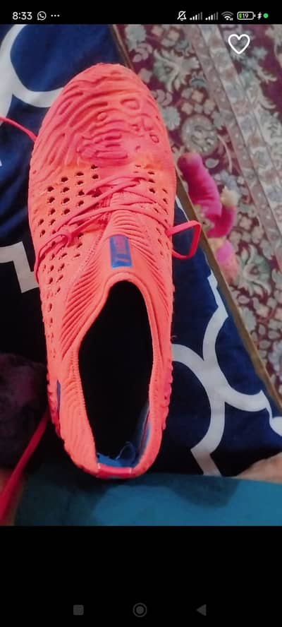 Bought from UK only one month used slightly condition is 8/10