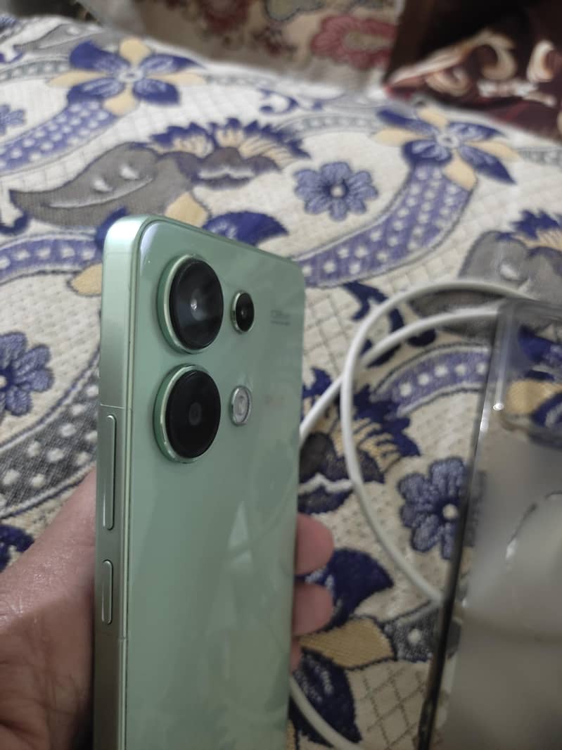 Xiaomi Redmi Note 13 3