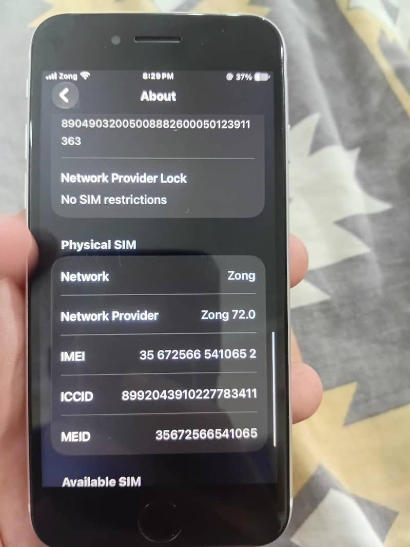 Apple iPhone SE 0
