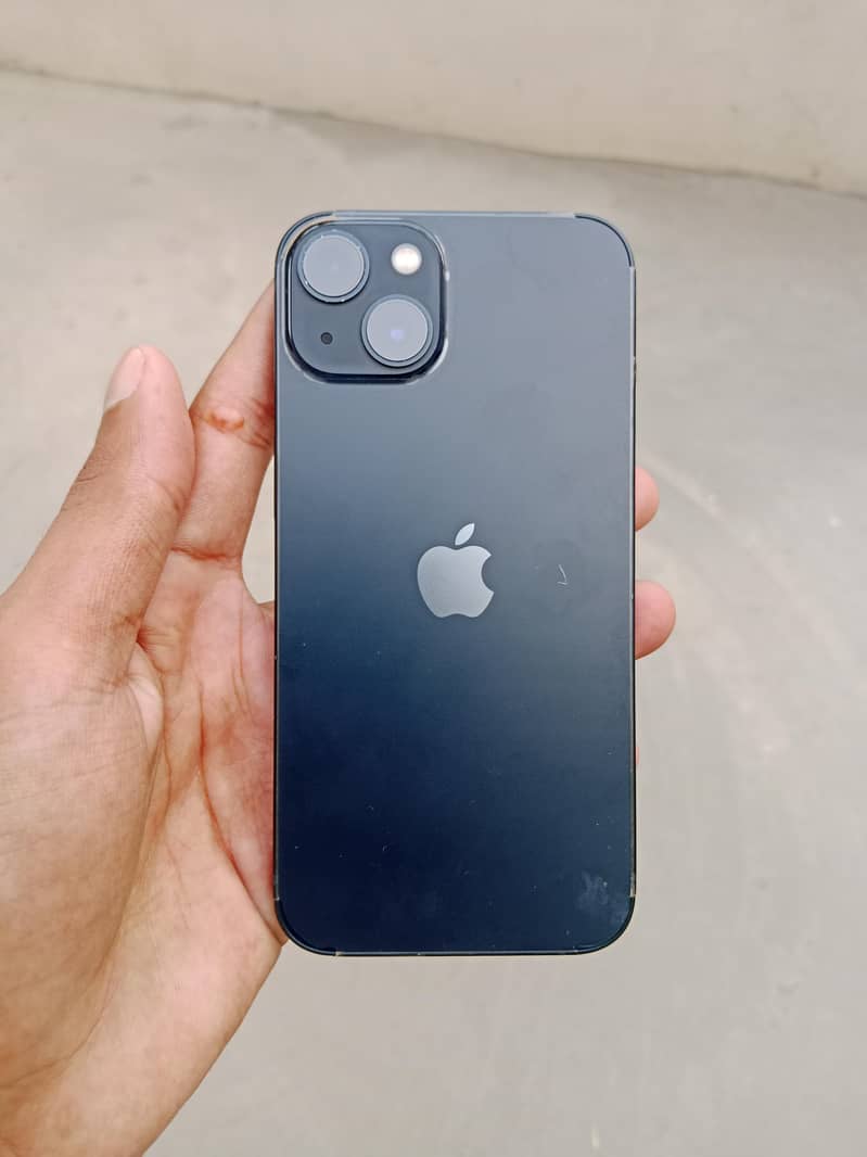 Apple iPhone 13 1