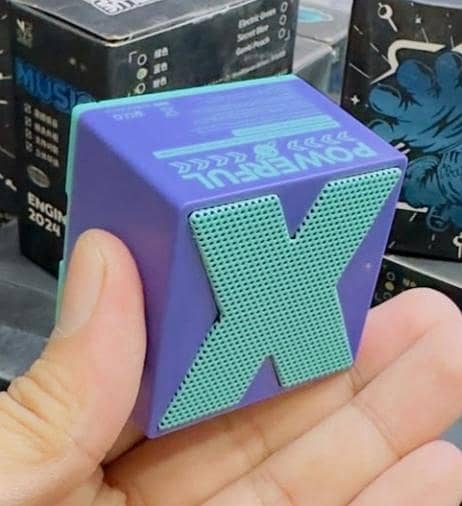 mini speaker 2