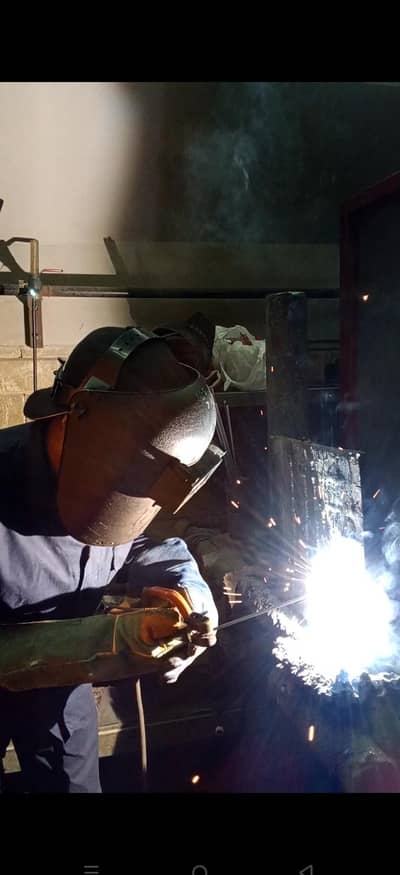 Fresh SMAW Welder - Need Job / Helper Welder