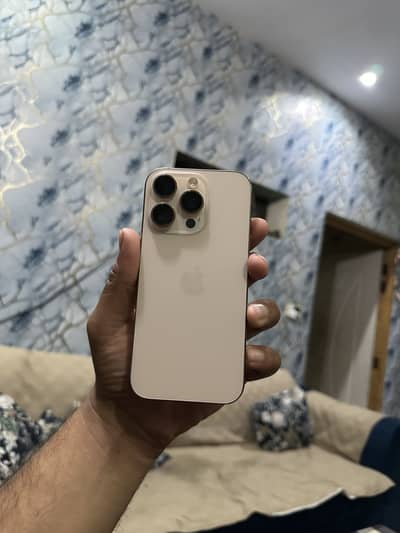 Apple iPhone 16 Pro