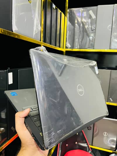 Dell Latitude 3420 | Core i5 11th Gen | 8GB RAM | 256GB SSD | 14” FHD