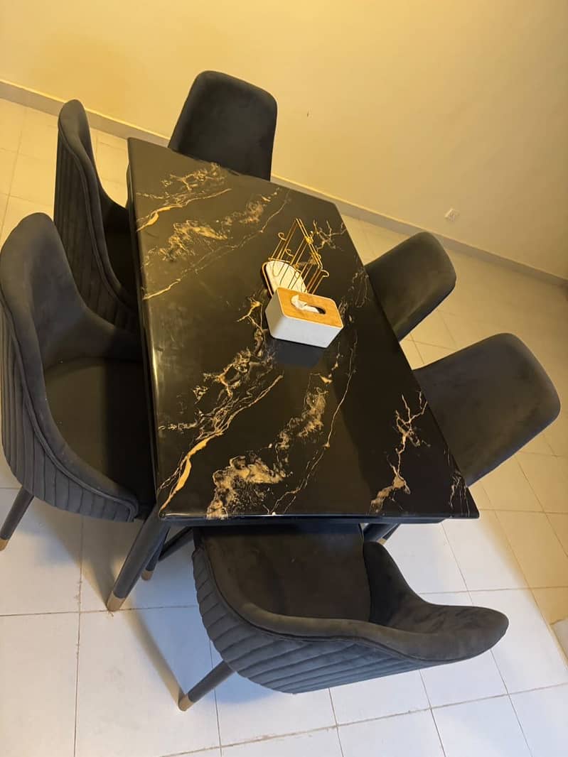 6 Seater Dining Table 5