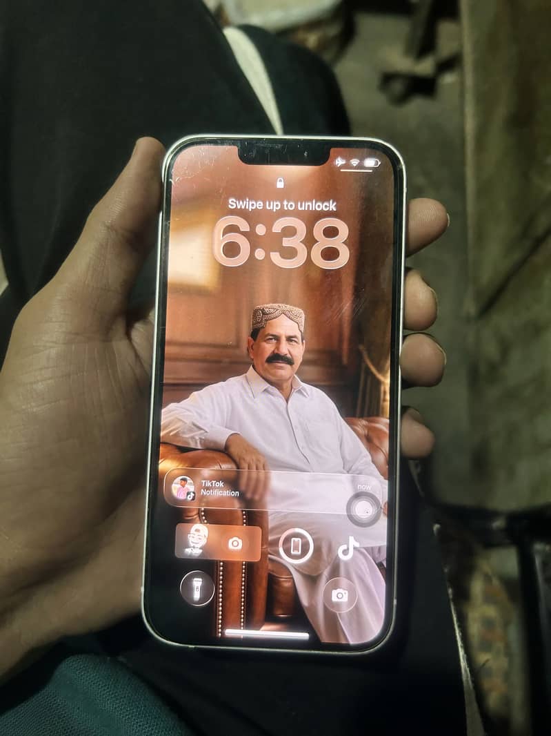 Apple iPhone 14 5