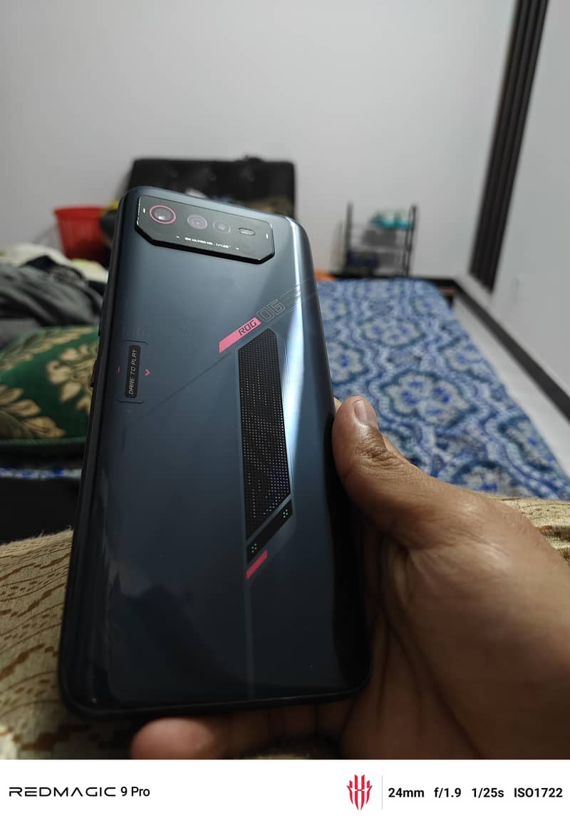 Asus ROG  6 6