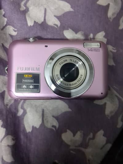 Fujifilm 14MP Pink Digital Camera