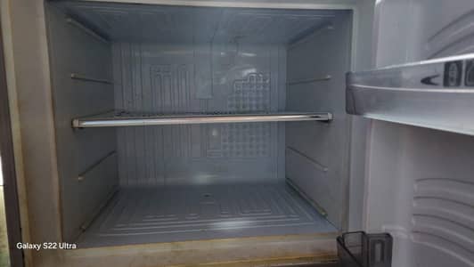 full size dowlance refrigerator original compressor