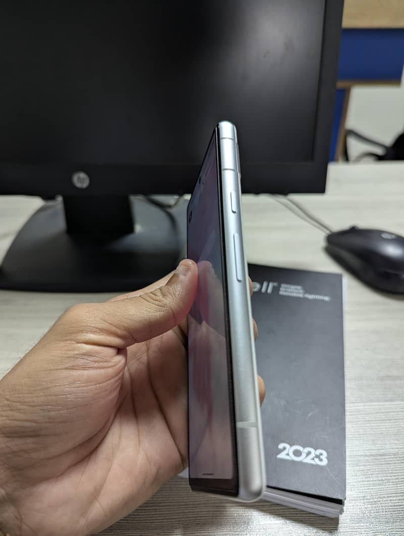 Google Pixel 7a 6