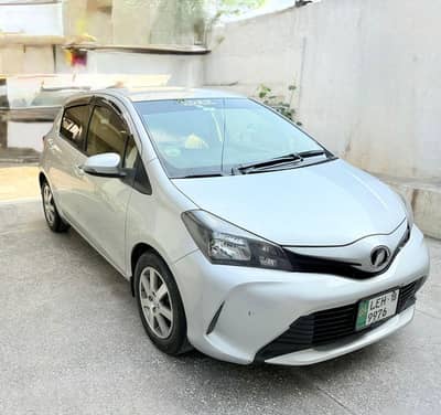 Toyota Vitz 2015