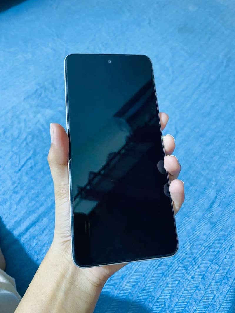 Tecno Spark 30 2