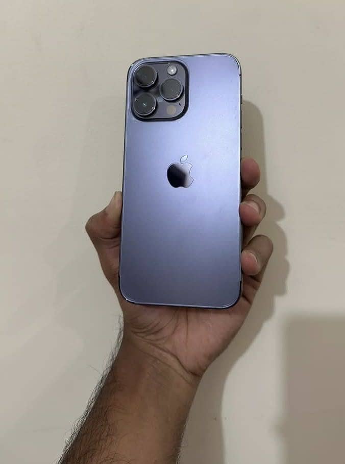 Apple iPhone 14 Pro Max 4