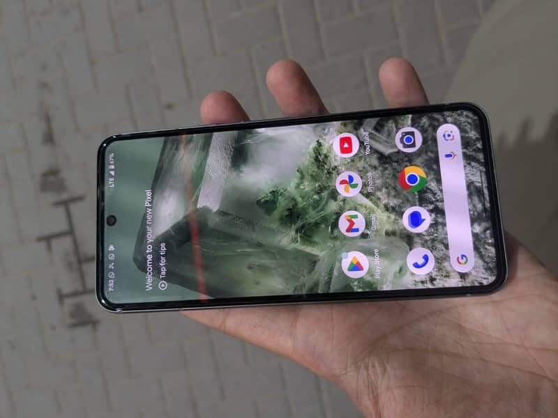 Google Pixel 8 5