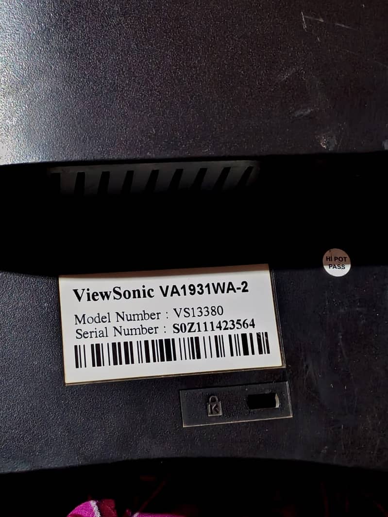 Hp core i5 second generation. 4