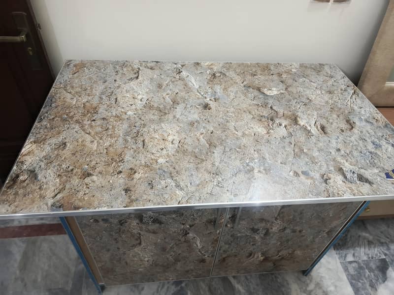 iron table 1