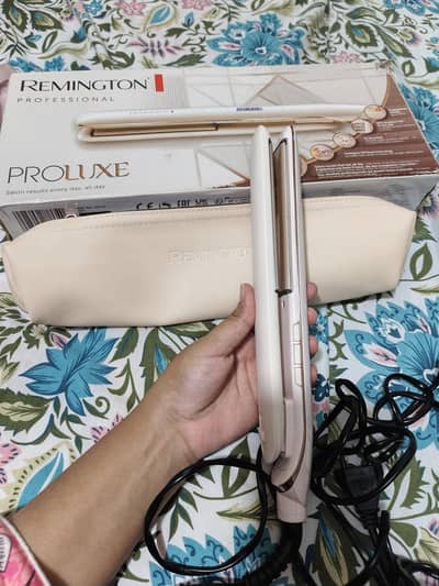 Reminton Orignal Professional Straightner for Urgent Sale