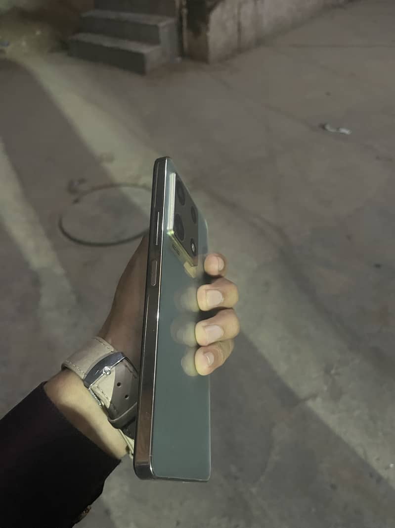 Infinix Note 30 Pro 5