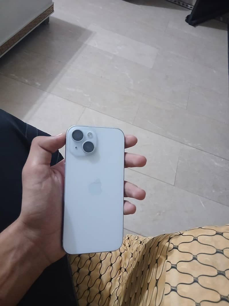 Apple iPhone 15 1