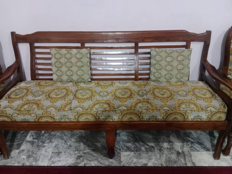 sofa set  with table 0