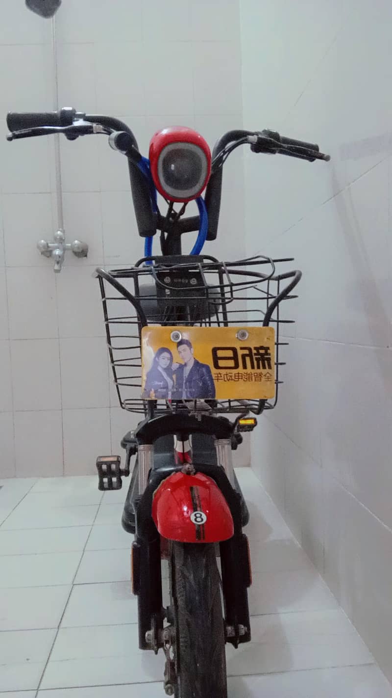 بچوں کی چائنیز الیکٹرانک سکوٹی 4