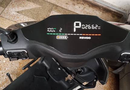 Reevo c32  electric bike