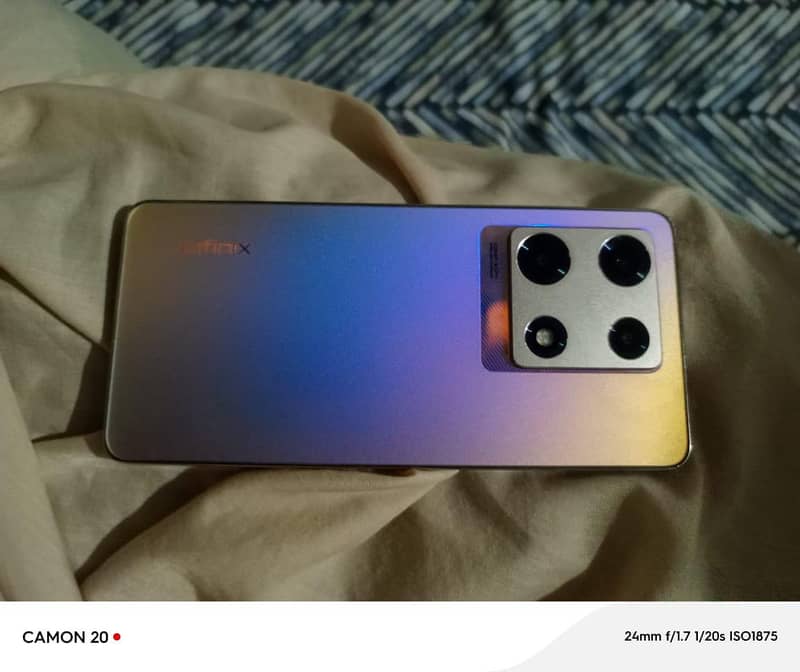 Infinix Note 30 Pro 0