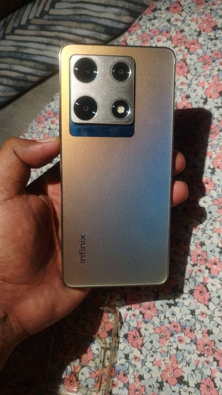 Infinix Note 30 Pro 1